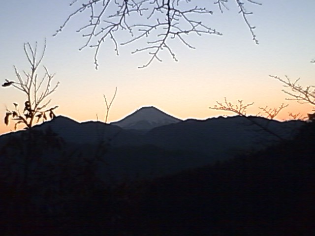 高尾山からのダイアモンド富士 