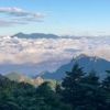 雲海に浮かぶ八ヶ岳と瑞牆山
