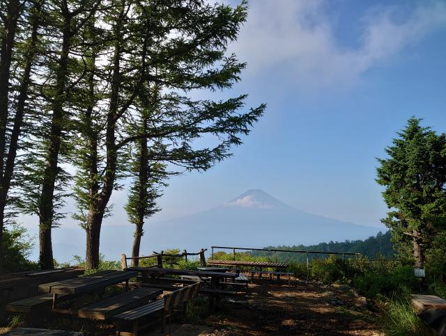 山荘前からの富士山