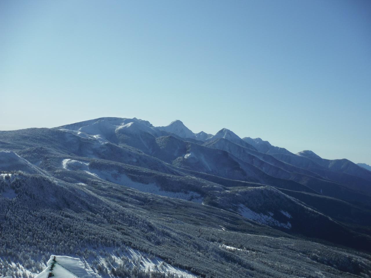 ロープウェイを使って一挙に樹氷の世界へ 初体験の雪山にふさわしい八ヶ岳 北横岳 Yamaya ヤマケイオンライン 山と渓谷社
