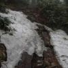 滝沢登山道　木道が出てきて、湿原（標高1940ｍくらい）になるあたりから（ここから駒の小屋到着まで約30分）、雪の上が６割くらい、残り４割くらいは木道となります。