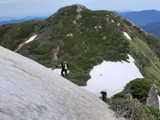 燧ヶ岳、柴安嵓山頂付近の急登