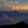 夕方、剣・立山連峰の上空に雄大な入道雲が現れ、夏らしい夕暮れになりました。皆さんこの光景に見とれていました。