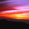 ここ最近、夕焼けは笠ヶ岳あたりがイイ色に染まります 