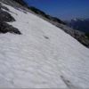 こちらの雪渓が一番いやらしく残っている千丈乗越から少し先の雪渓です。25mのトラバース。