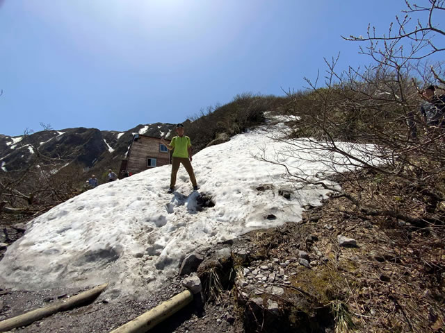 休暇村 奥大山から伯耆大山の情報 夏山登山道はかなり雪が融けてきま 22年04月28日 ヤマケイオンライン
