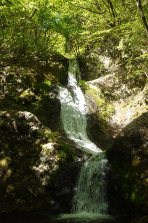 海沢　三つ釜の滝