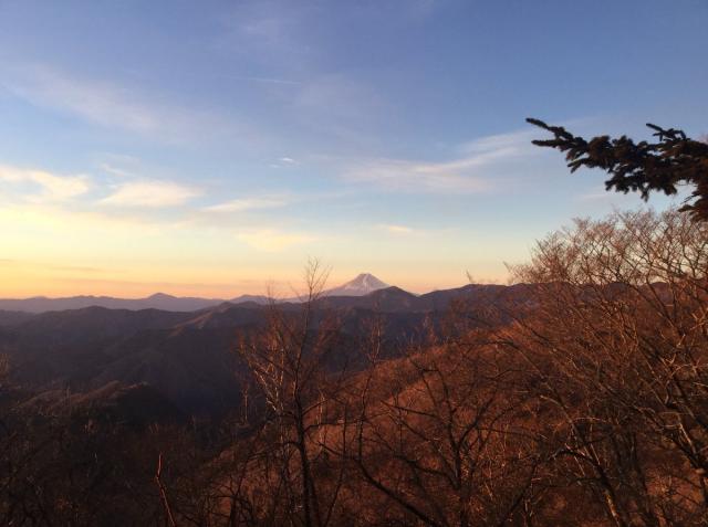 七ツ石小屋からの今日の富士山