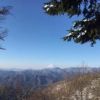 七ツ石小屋からの富士山。あたりはまだ雪が残っています