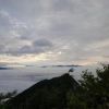 今朝は標高1500m付近に真っ白な雲海が広がっていました