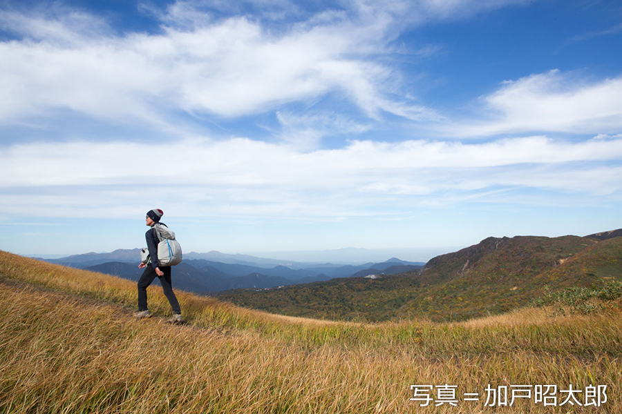 秋山登山におすすめ！最新ソフトシェルジャケットカタログ - 山と溪谷