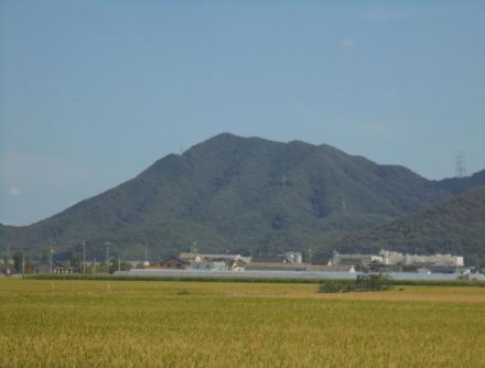 怒塚山