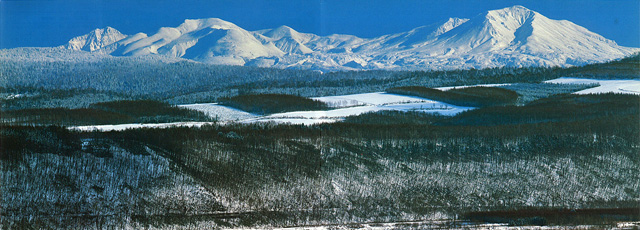 大雪山 北海道の主要山域 ヤマケイオンライン 山と溪谷社